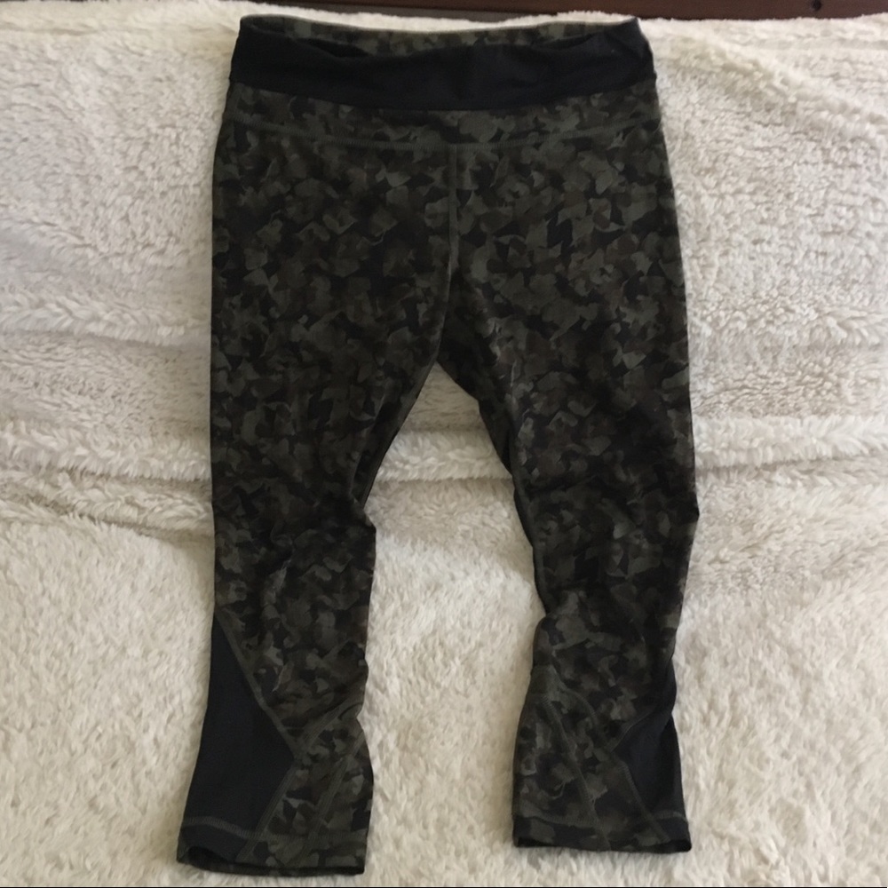Lululemon Camp leggings